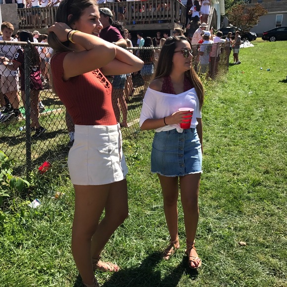 Button Up Denim Skirt - Picture 5 of 6